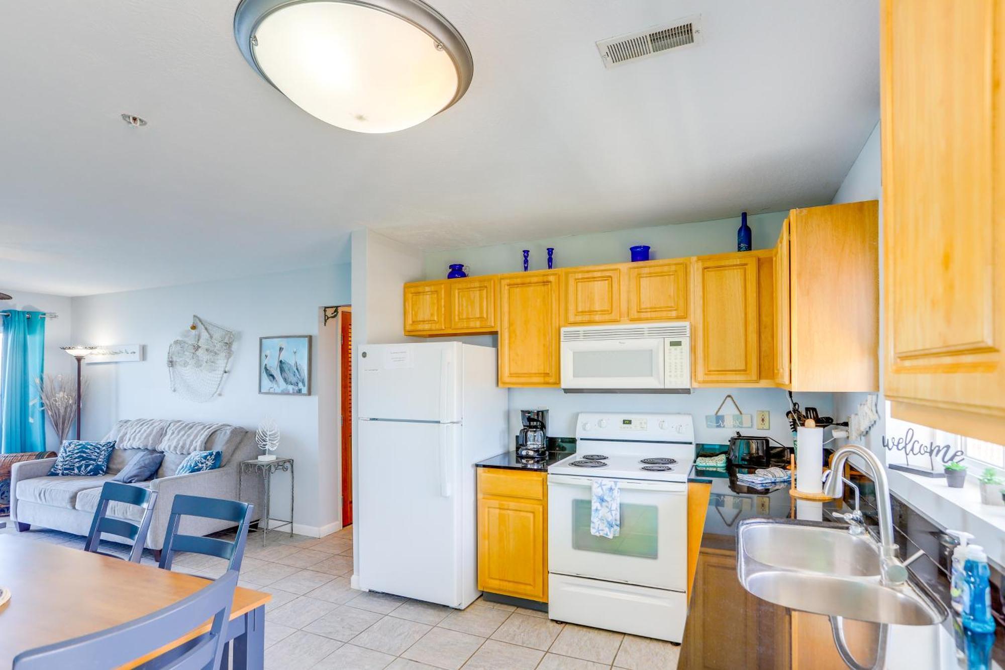Cozy Middle Bass Island Getaway On Lake Eerie! Put-in-Bay Exterior photo